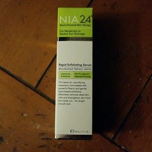 Nia 24 rapid depigmentation serum